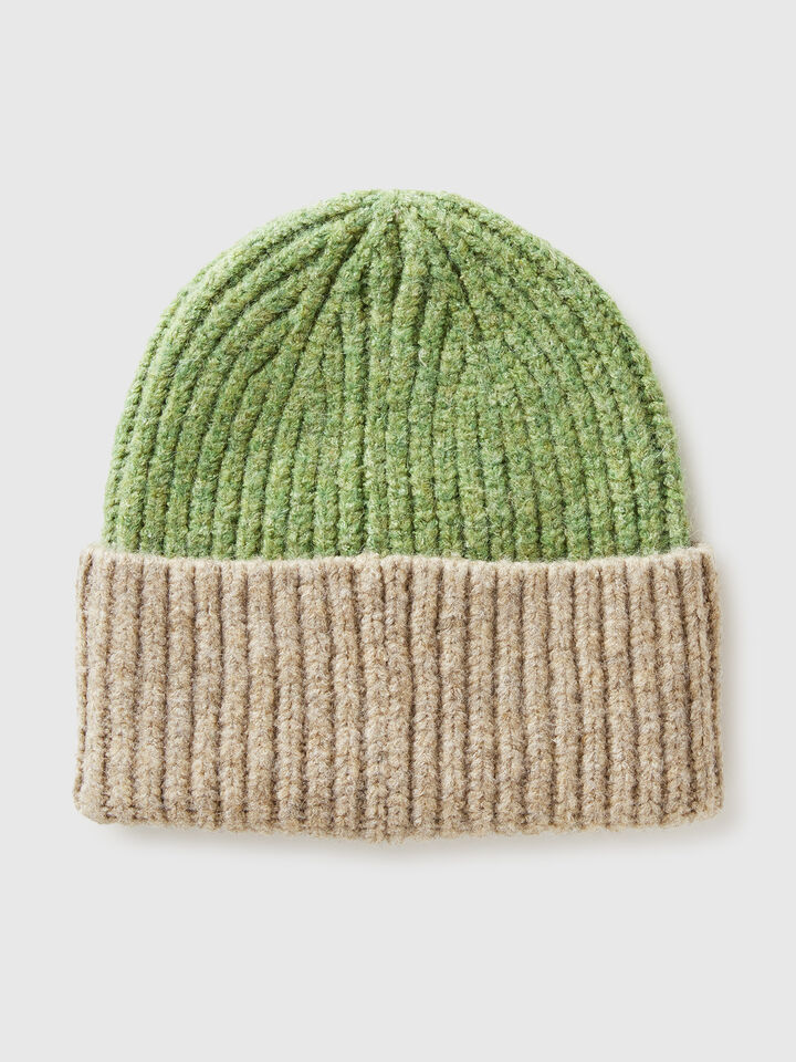 CAP Women image number 2